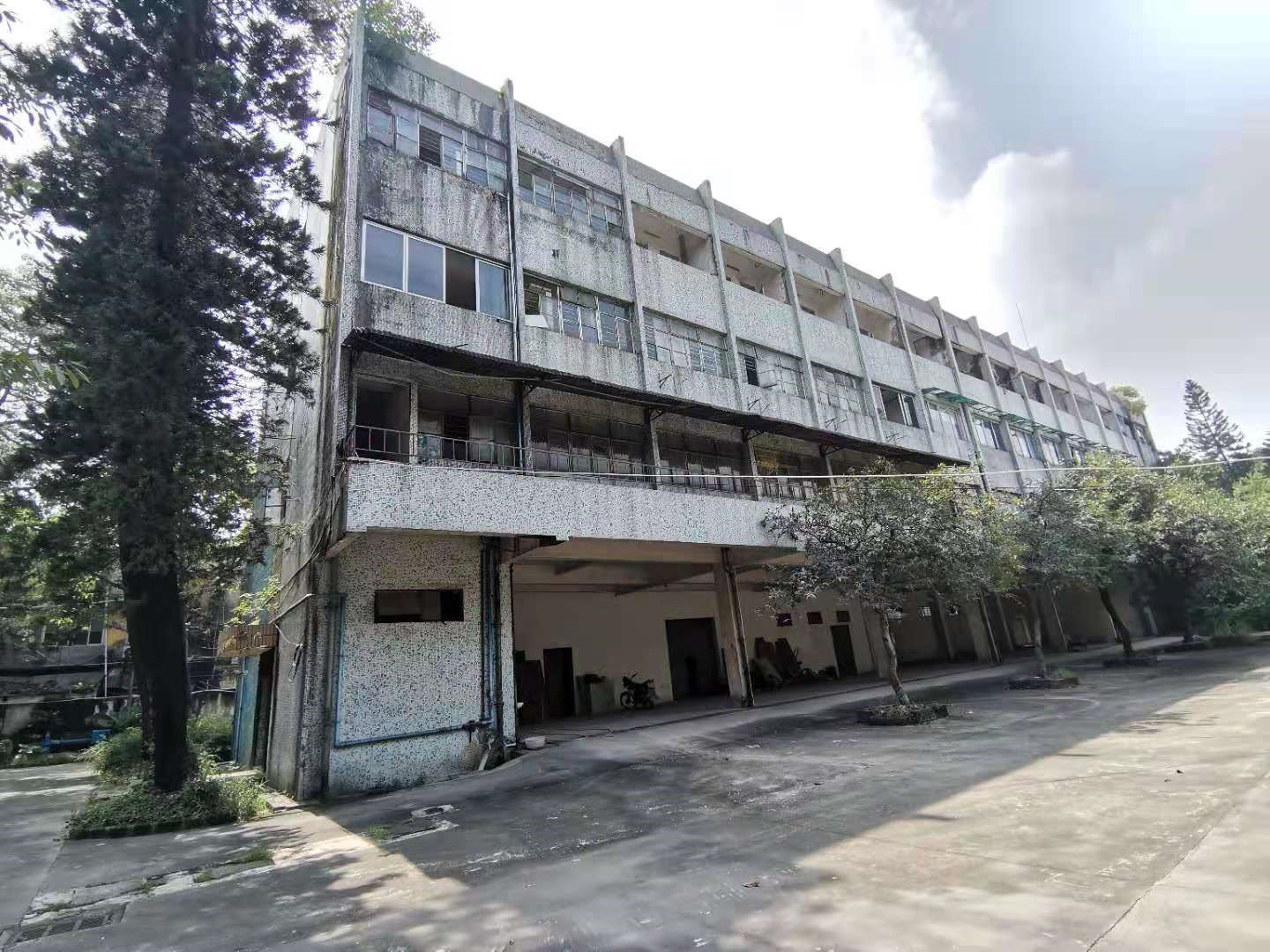 08.jpg 08.jpg